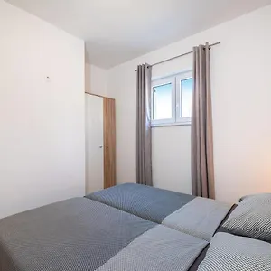 House Of Dalmatia Apartmán Pakoštane
