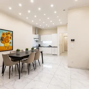  Appartement Spacious 2 Bedroom Nearby Center