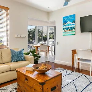https://village-views-apartments-camps-bay.hotels-capetown.com