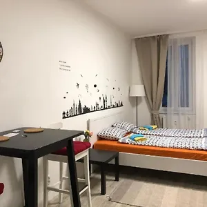 Near The Center With Privat Parking Apartmán Brno