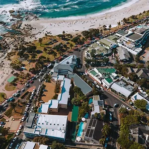 https://village-views-apartments-camps-bay.hotels-capetown.com