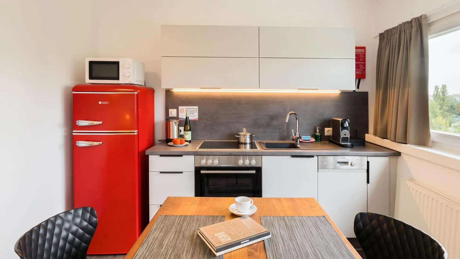 Urban Island I Riverside Apartments فيينا
