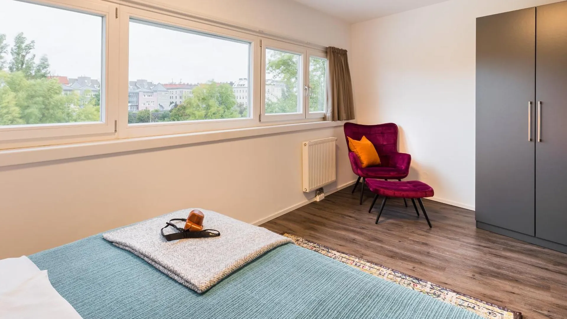 Urban Island I Riverside Apartments Vienna Austria