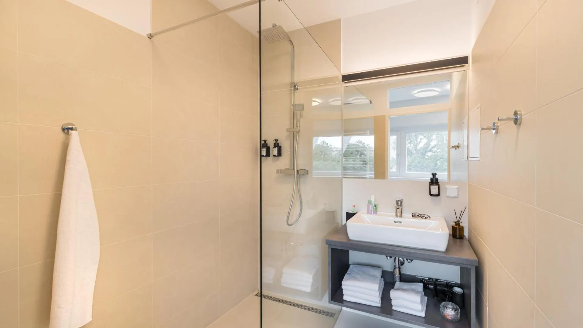 וינה Urban Island I Riverside Apartments אוסטריה